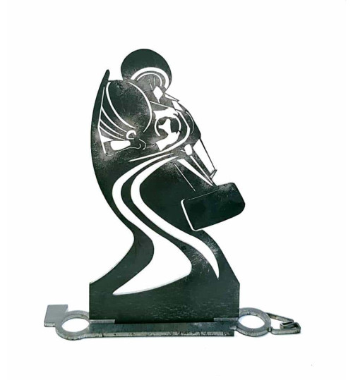 Estátua O Carro da Aposta Ayrton Senna Um Herói Moldado de Alma, Coração e Aço!